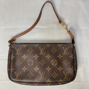 Louis Vuitton Pochette Monogram